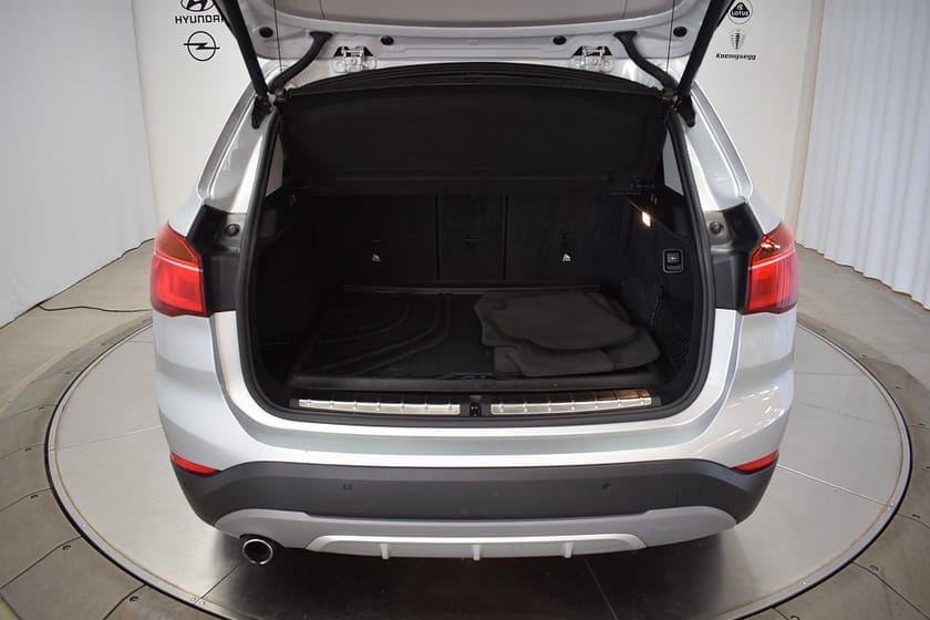 Bild 4 av BMW X1 xDrive18d