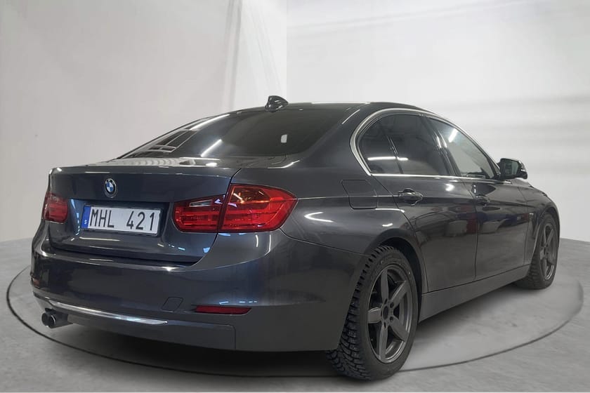Bild 3 av BMW 328i xDrive Sedan