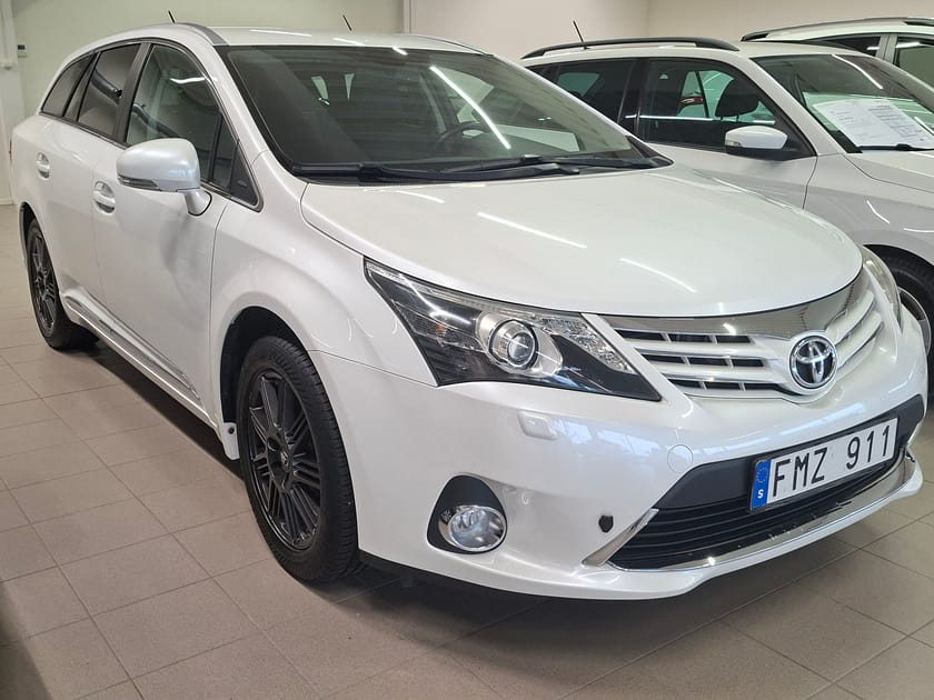 Bild 1 av Toyota Avensis Kombi