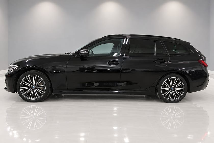 Bild 3 av BMW 330e xDrive Touring