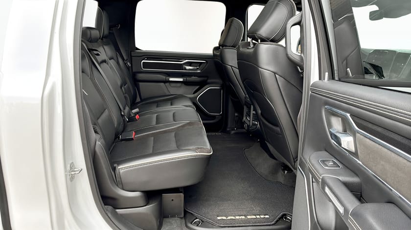 Bild 5 av RAM 1500 Crew Cab