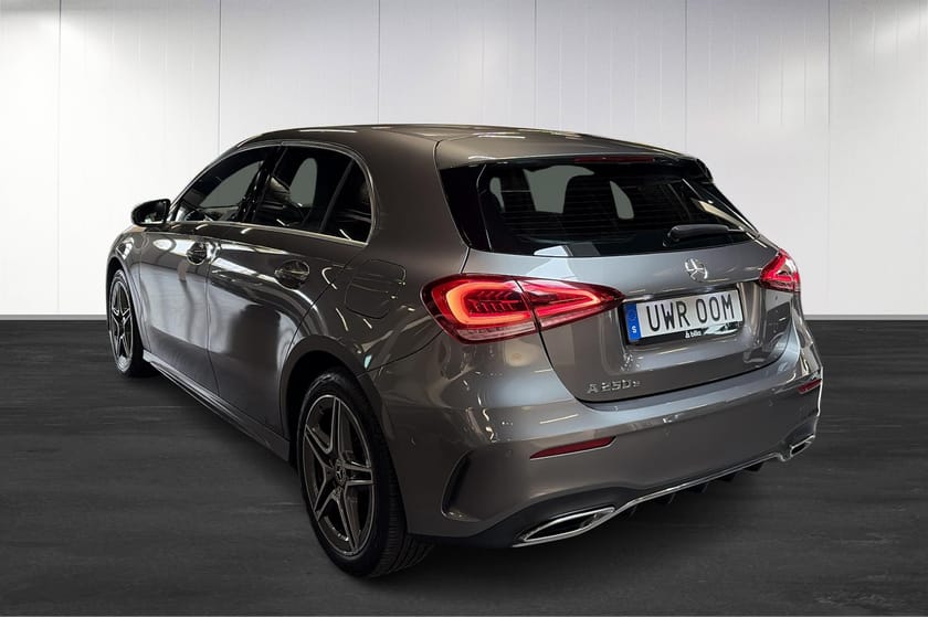 Bild 3 av Mercedes-Benz A 250 e