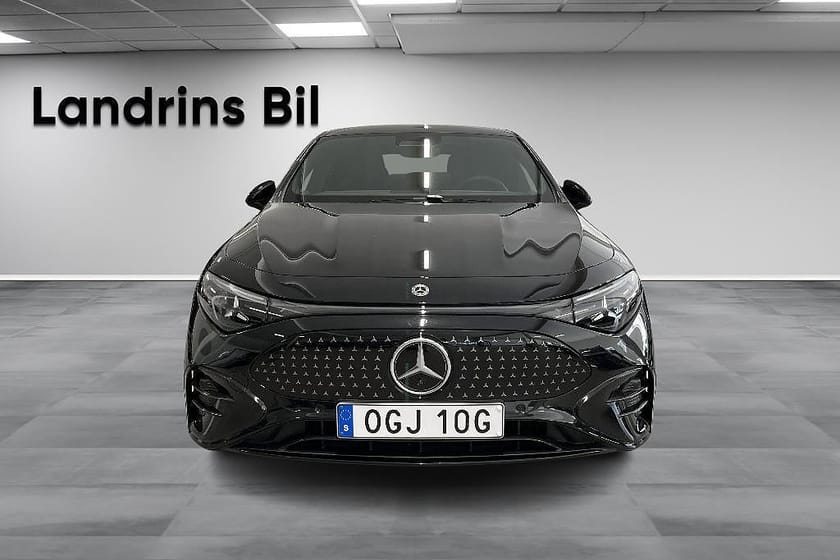 Bild 2 av Mercedes-Benz CLA 350 4MATIC
