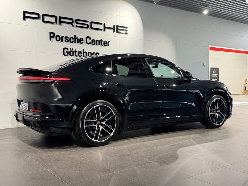 Bild 4 av Porsche Cayenne S Coupé Electric