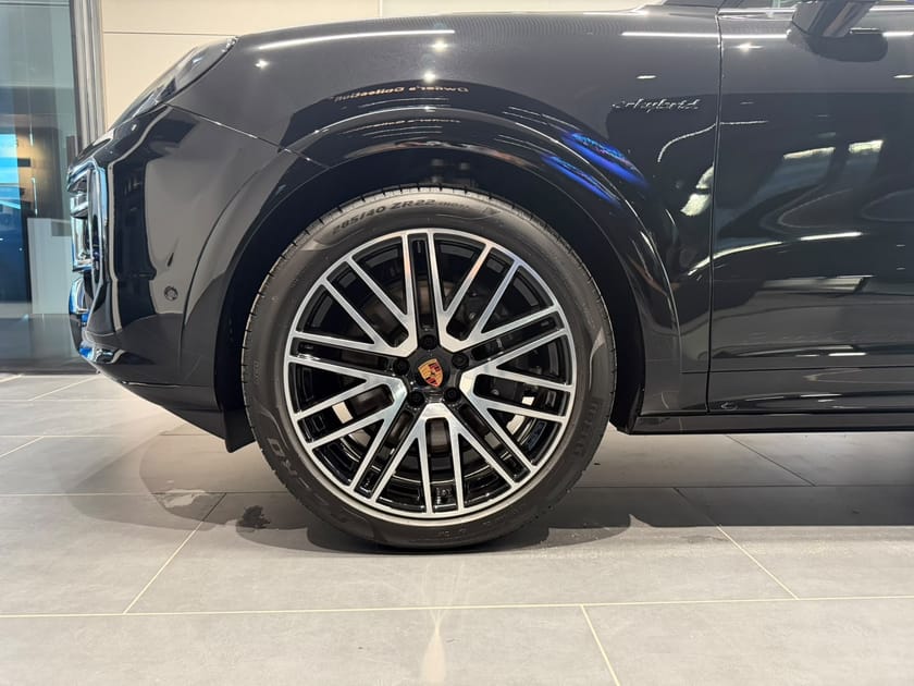Bild 4 av Porsche Cayenne E-Hybrid