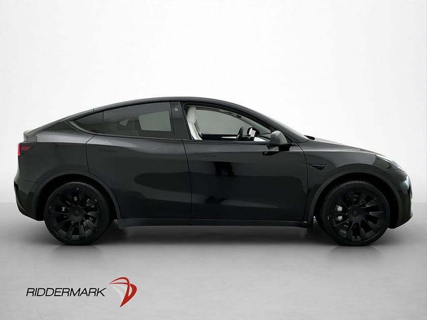 Bild 5 av Tesla Model Y Long Range AWD