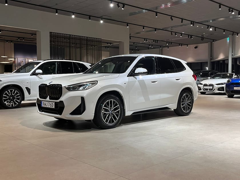 Bild 1 av BMW iX1 xDrive30
