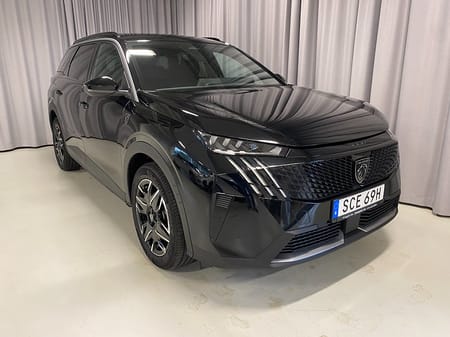 Peugeot 5008 Hybrid 145