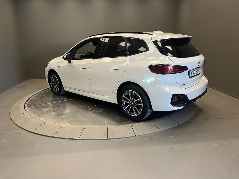 Bild 3 av BMW 230e xDrive Active Tourer