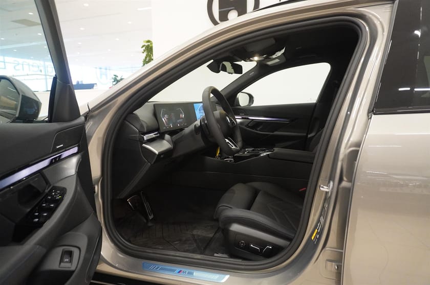 Bild 2 av BMW i5 xDrive40 Touring