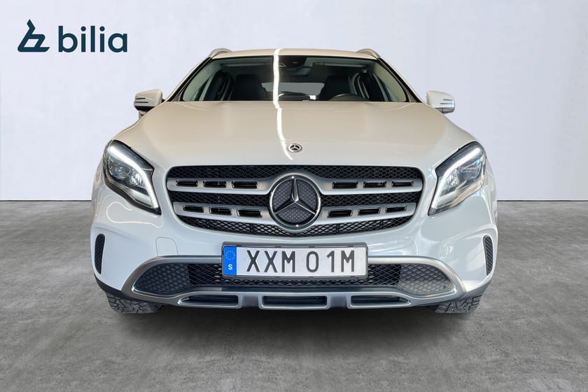 Bild 2 av Mercedes-Benz GLA 220 4MATIC