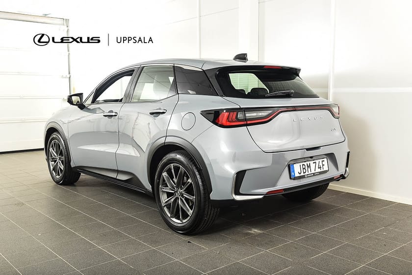 Bild 3 av Lexus LBX