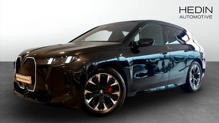 BMW iX xDrive60