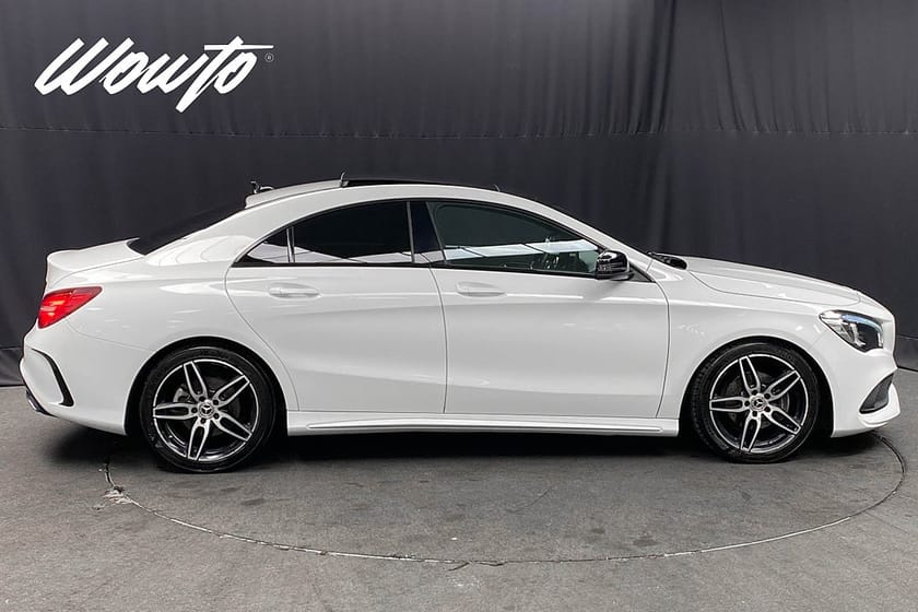 Bild 3 av Mercedes-Benz CLA 180