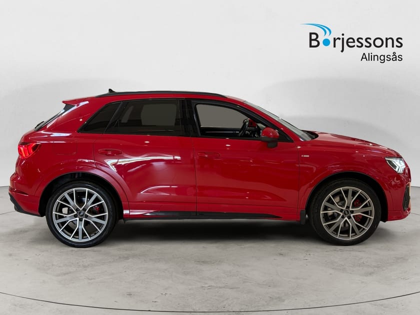 Bild 2 av Audi Q3 40 TDI quattro