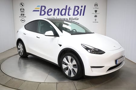 Tesla Model Y Long Range AWD