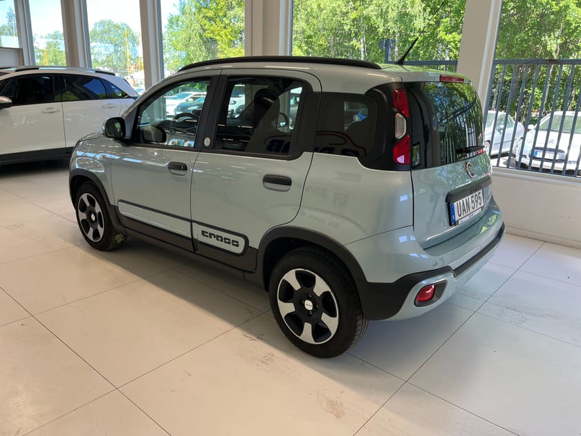 Bild 4 av Fiat Panda City Cross Hybrid
