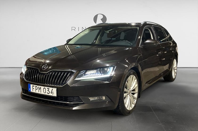 Bild 1 av Škoda Superb Kombi