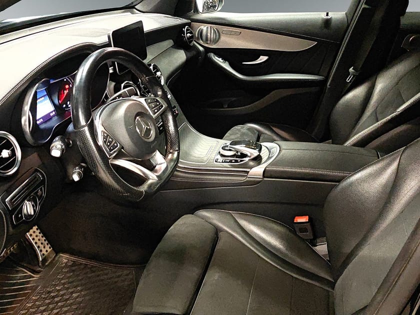 Bild 4 av Mercedes-Benz GLC 220 d Coupé 4MATIC