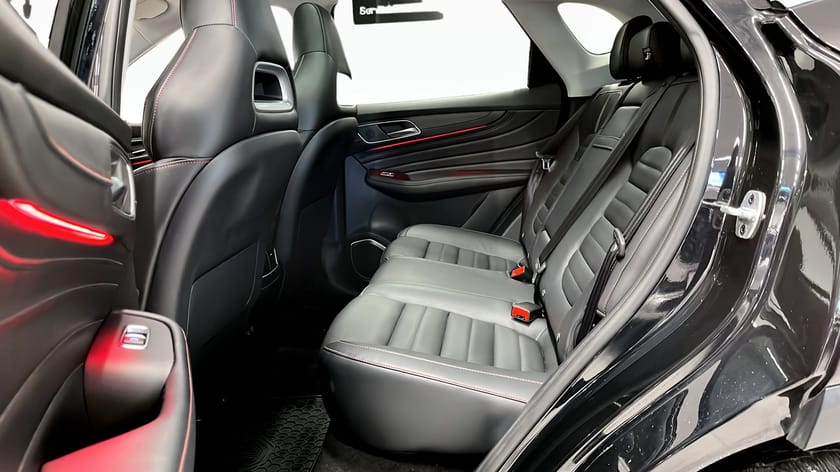 Bild 5 av MG EHS PHEV