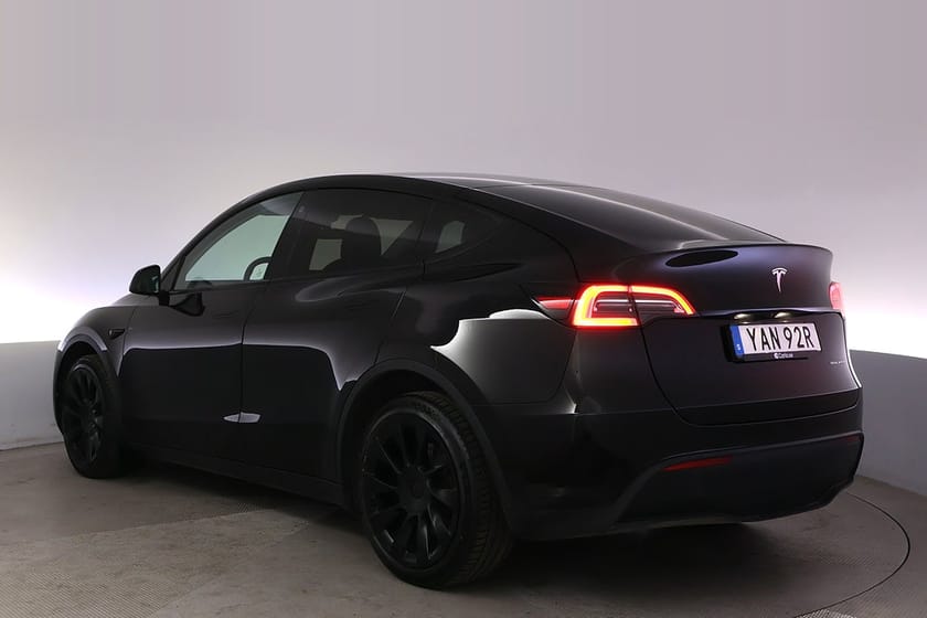 Bild 4 av Tesla Model Y Long Range AWD