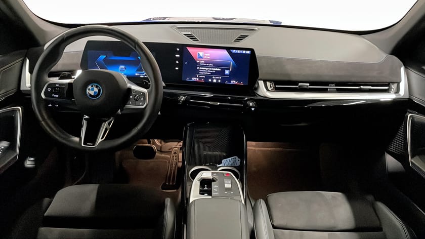 Bild 4 av BMW X1 xDrive25e