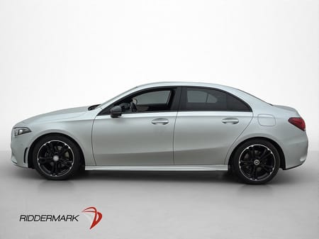 Mercedes-Benz A 200 Sedan