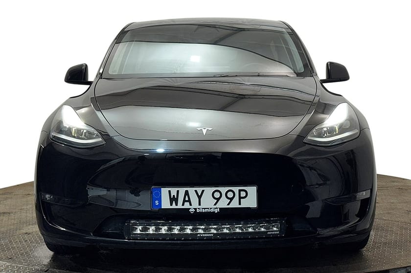 Bild 3 av Tesla Model Y Performance