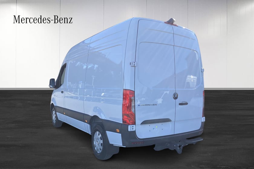 Bild 4 av Mercedes-Benz eSprinter 320 81 kWh