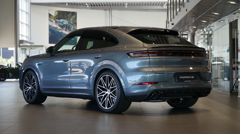 Bild 2 av Porsche Cayenne E-Hybrid Coupé