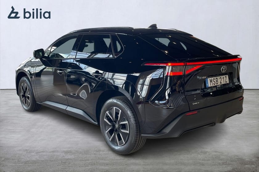 Bild 2 av Toyota bZ4X