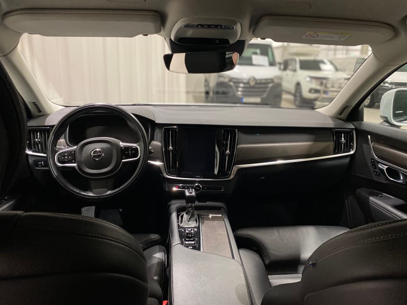 Bild 2 av Volvo V90 Cross Country