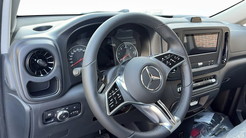 Bild 5 av Mercedes-Benz Vito 114 CDI 2.8t