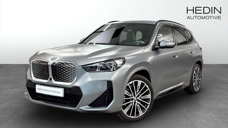 BMW iX1 xDrive30