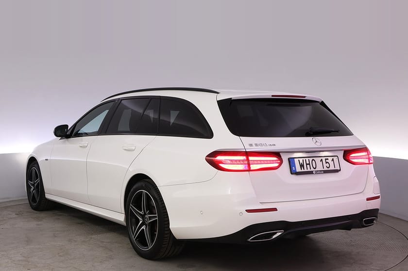Bild 4 av Mercedes-Benz E 300 de T PLUG-IN