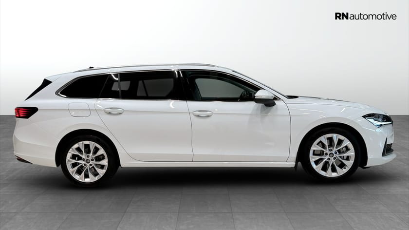 Bild 5 av Škoda Superb iV Kombi