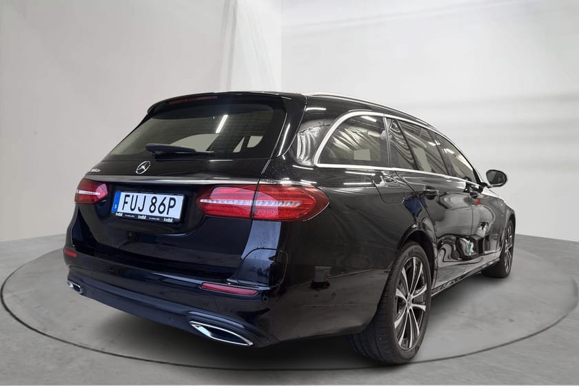 Bild 3 av Mercedes-Benz E 300 de T PLUG-IN