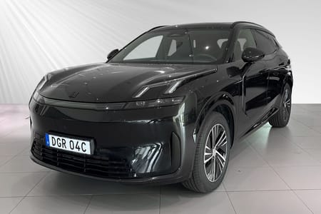 Lynk & Co 08 PHEV
