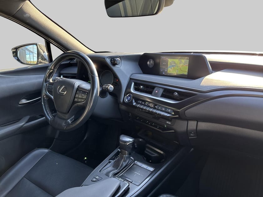 Bild 2 av Lexus UX 250h