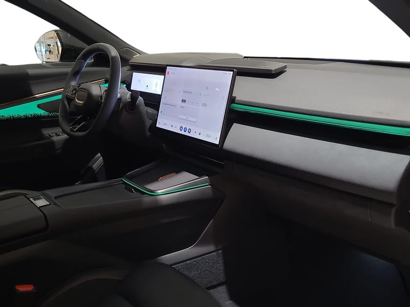 Bild 4 av Lynk & Co 08 PHEV