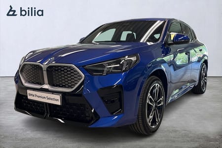 BMW iX2 xDrive30