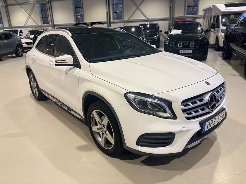 Bild 3 av Mercedes-Benz GLA 200