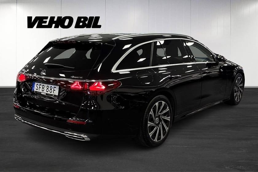 Bild 3 av Mercedes-Benz E 300 de 4MATIC T