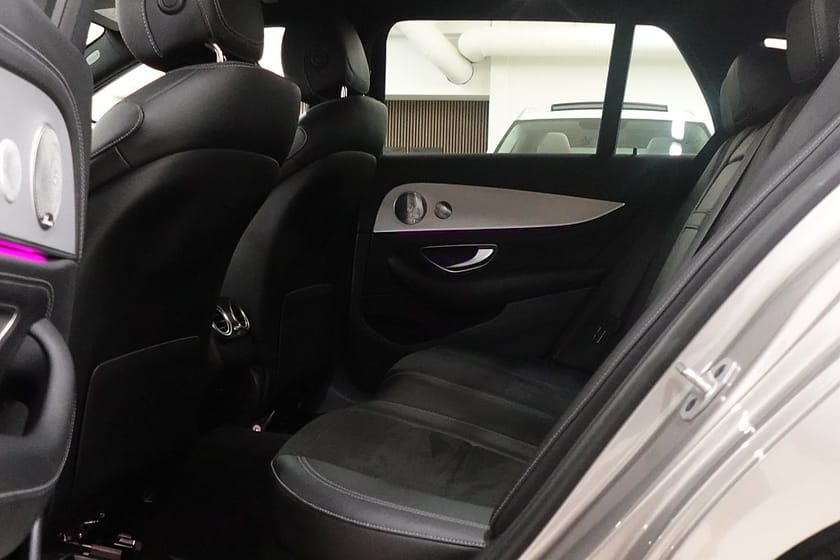 Bild 5 av Mercedes-Benz E 300 T de 4MATIC