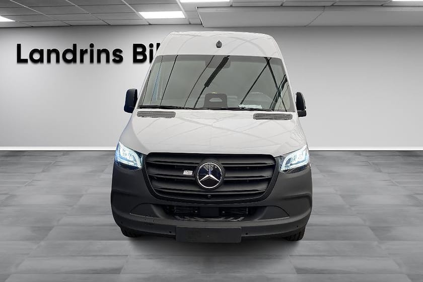 Bild 3 av Mercedes-Benz eSprinter 420 113 kWh
