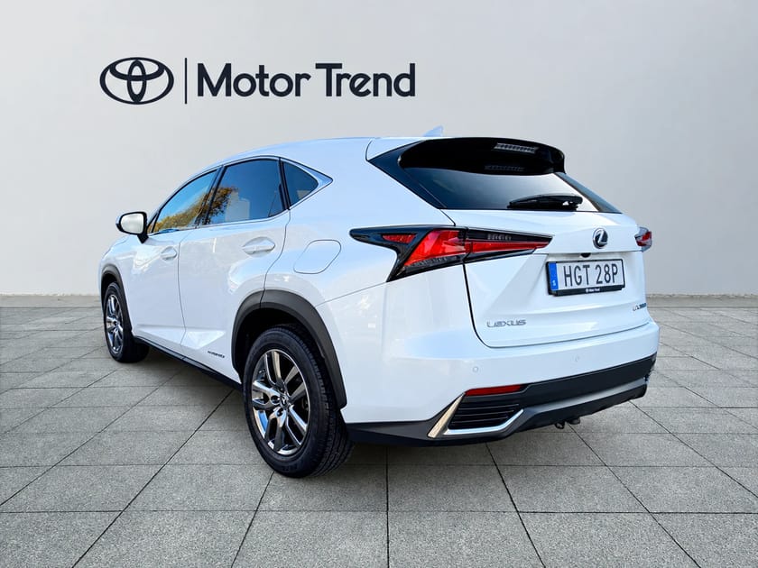 Bild 3 av Lexus NX 300h AWD
