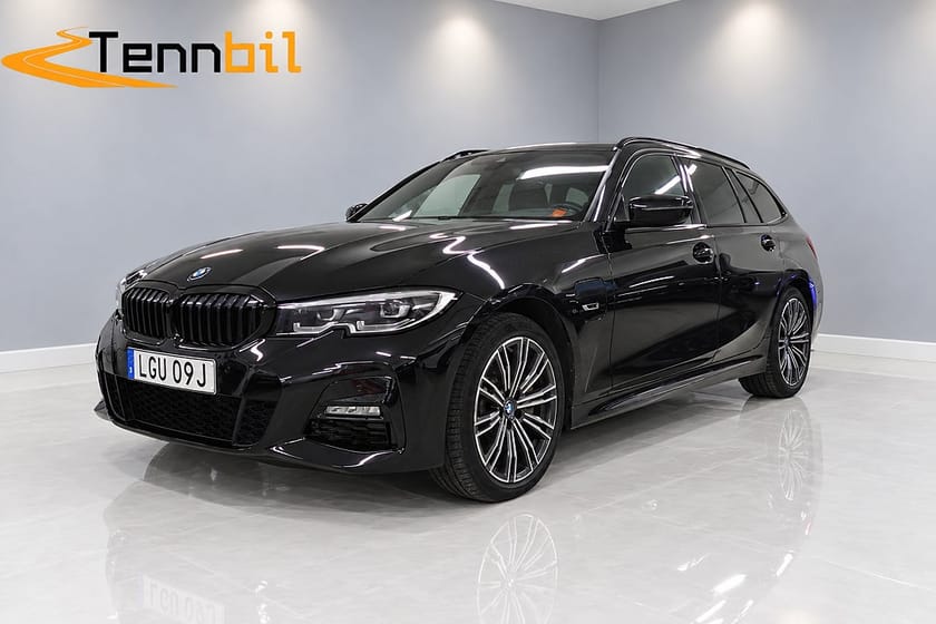 Bild 1 av BMW 330e xDrive Touring