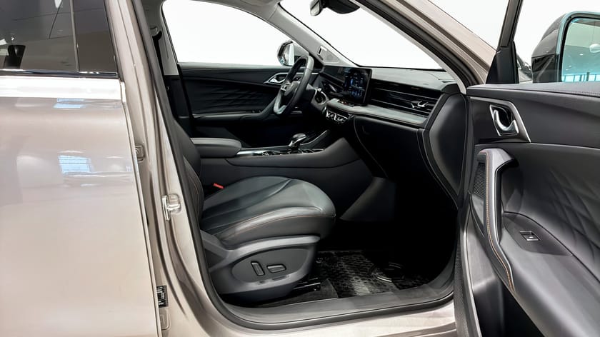 Bild 3 av MG HS PHEV