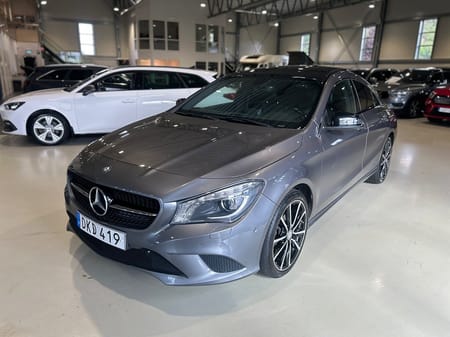 Mercedes-Benz CLA 200