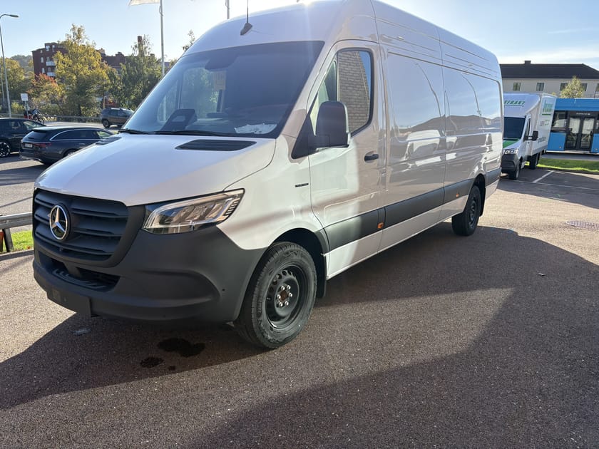 Bild 2 av Mercedes-Benz eSprinter 420 113 kWh